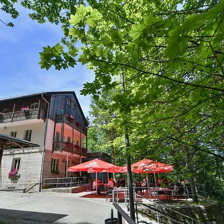 Luisenburg Hotel 3*