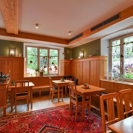 Hotel Luisenburg 3*