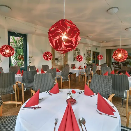 Luisenburg Hotel 3*