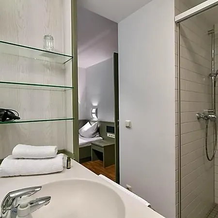 Luisenburg 3*